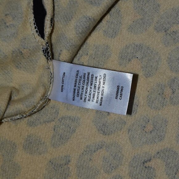 Nordstrom Two Piece Flannel Leopard Print Pajama Set Size S - Picture 10 of 15